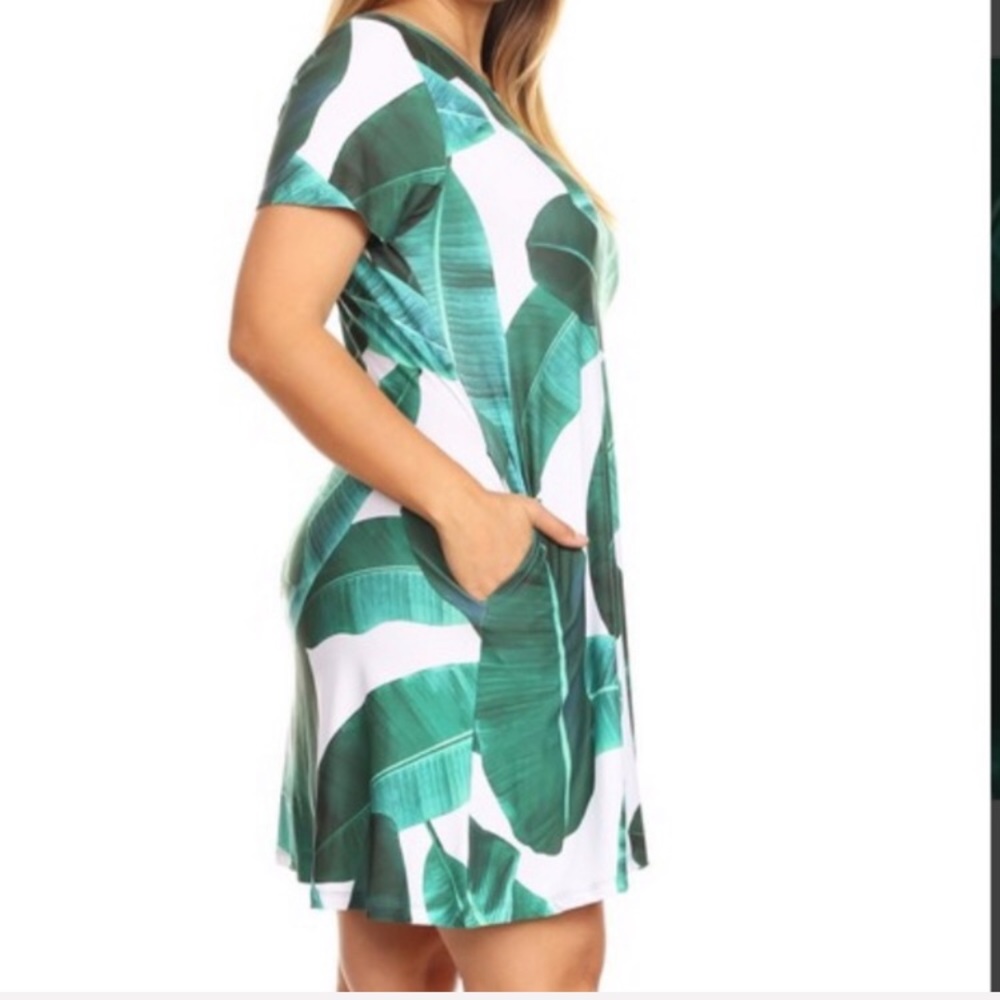 plus palm leaf print dress